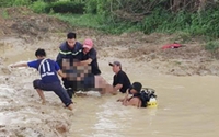 Đồng Nai: Bàn giao thi thể 3 học sinh đuối nước cho gia đình