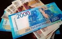 Đồng Ruble ngày càng mạnh, che giấu những bất ổn của kinh tế Nga