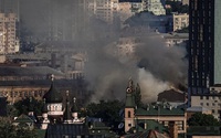 Hình ảnh thủ đô Kiev sau vụ tập kích tên lửa của Nga
