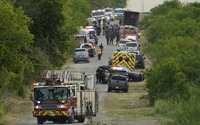 Hiện trường thảm kịch 46 người chết trong xe container ở Mỹ