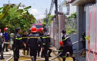 Ninh Thuận: Điều xe múc phá tường nhà để tìm 3 mẹ con trong ngôi nhà bị cháy lớn