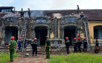Nóng: Cháy lớn ở Di tích Quốc tử giám triều Nguyễn