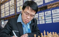 Lê Quang Liêm thắng thuyết phục nhà vô địch World Cup Jan-Krzysztof Duda