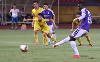 "Họng pháo cũ" của Hà Nội FC bất ngờ gia nhập Nam Định