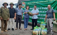 Hội Nông dân TP.Hải Phòng hỗ trợ nông dân loại chế phẩm giúp trồng thanh long an toàn