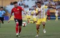 CLB CAHN ở V.League 2023/2024: Nỗi lo "thuyền trưởng" và "đôi chân pha lê" Geovane