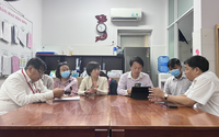 Vụ bé 6 tuổi tử vong sau khi ăn bánh đêm Trung thu: Gần 50 người nghi ngộ độc, Sở Y tế TP.HCM họp khẩn