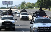 Kỳ lạ chuyện cảnh sát hộ tống, bảo vệ quả chanh ở Mexico