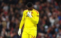 CĐV M.U đòi loại Onana ngay lập tức, đưa De Gea trở lại