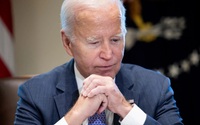 Ông Biden vội vã trấn an các đồng minh về Ukraine giữa lúc chính trị Mỹ ngày càng hỗn loạn