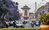 Chế độ quân chủ ở Nepal đã kết thúc vào năm 2008 như thế nào?
