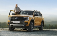 Ford Everest Wildtrak 2023 ra mắt Việt Nam: Ngoại hình đậm chất off-road, tiện nghi đầy đủ, giá lăn bánh bao nhiêu?