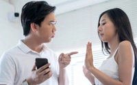 Bị nhân tình trở mặt không cưới, vợ tôi mặt dày khóc lóc xin quay về