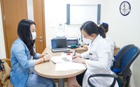 Hàng nghìn phụ nữ được khám vú miễn phí tại Bệnh viện Tâm Anh