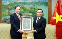Phó Thủ tướng Trần Lưu Quang tiếp Đại sứ Hoa Kỳ Marc Knapper: Chuẩn bị cho các tiếp xúc cấp cao