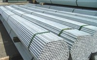 Giá vật liệu hôm nay 1/4: Giá thép kỳ hạn quay đầu giảm