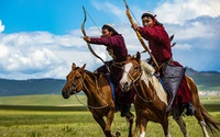 Đến Mông Cổ bắn cung, săn đại bàng vàng và ngắm mùa đông tuyệt đẹp
