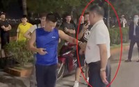 Va chạm giao thông, nên bắt tay thay cho nắm đấm
