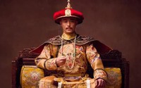 "Tự ti" về chiều cao, Càn Long từng đi giày độn 10cm?