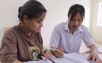 Vượt nắng nóng, cô trò vùng cao Sơn La miệt mài ôn thi