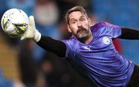 Thành viên nào của Man City vô địch Champions League lần thứ 2 dù ra sân… 0 phút?
