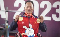 Para Games 2023: Lực sĩ Lê Văn Công giành "cú đúp" HCV