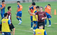 HLV Troussier đưa ra yêu cầu quan trọng với ĐT Việt Nam và U23 Việt Nam