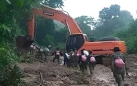 Tài xế Việt thiệt mạng vì sạt lở đất nghiêm trọng ở Lào