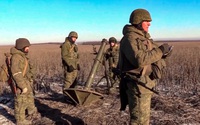 Cựu binh Mỹ tuyên bố Ukraine không thể đánh tạt sườn, phải mạo hiểm tấn công trực diện quân Nga