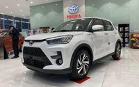 Giá xe Toyota Raize tháng 9/2023: Giảm "choáng váng" để kéo doanh số trước KIA Sonet