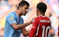 “Chấp” người trong hiệp 2, Man City vẫn nhẹ nhàng hạ  Nottingham Forest