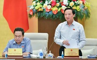 Băn khoăn đề xuất miễn học phí cho con nhà giáo vì "nhạy cảm"