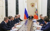 Nóng: Ông Putin thông qua học thuyết hạt nhân mới của Nga, Điện Kremlin cảnh báo rắn