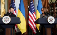 Tiết lộ điều bà Kamala Harris đã cảnh báo ông Zelensky trước khi bắt đầu chiến tranh