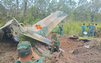 TIN NÓNG 24H QUA: “Phi công trẻ” đâm trọng thương người tình hơn 11 tuổi; tin mới vụ máy bay rơi