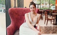 Nàng WAG xinh tựa hot girl khiến tiền đạo ĐT Việt Nam "ngoan hiền" hơn