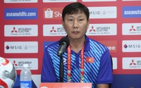 HLV Kim Sang-sik: "Nguyễn Xuân Son gặp áp lực, nhưng cậu ấy sẽ vượt qua"