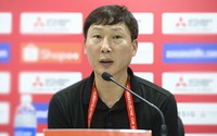 HLV Kim Sang-sik: "ĐT Việt Nam thắng 2-0 lượt đi vẫn là tỷ số nguy hiểm"