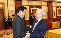 Tổng Bí thư Nguyễn Phú Trọng gặp Tổng Bí thư, Chủ tịch nước Lào Thongloun Sisoulith: Quan hệ Việt - Lào  là ưu tiên