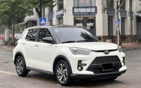 Toyota Raize xuống giá khó tin khi bán cả tháng không "trôi"