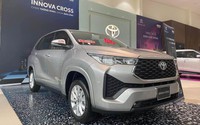 Giá xe Toyota Innova Cross lăn bánh tháng 4/2024: Tiếp tục giảm không "phanh" kéo doanh số