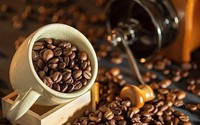 Giá cà phê ngày 1/5: Cà phê sụt giá mạnh trước cơn lốc thanh lý