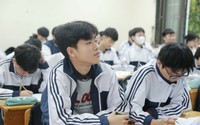 Tỉ lệ chọi vào lớp 10 năm 2024 Hà Nội: "Choáng" vì đăng ký trường top dưới nhưng trường lại lọt top 5