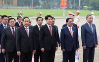 Hình ảnh Lãnh đạo Đảng, Nhà nước viếng lăng Bác trước giờ Quốc hội khai mạc Kỳ họp thứ 7