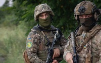Ukraine đưa những tù nhân đầu tiên ra trận để củng cố tiền tuyến, đối đầu với quân Nga