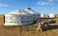 Gia đình người Mông Cổ sống trong lều, họ tắm và đi vệ sinh như thế nào?