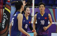 Bích Tuyền đập như “bổ củi”, ĐT bóng chuyền nữ Việt Nam vào chung kết