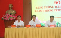 Nông dân Nghệ An cùng tìm giải pháp tăng cường đảm bảo an toàn giao thông nông thôn