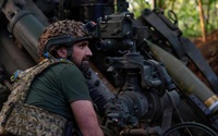 Pháo thủ Ukraine rón rén đọ hỏa lực với quân Nga, tuyệt vọng vì thiếu đạn
