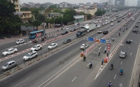 Video: Thông xe cầu vượt thép nút Mai Dịch, các phương tiện di chuyển thế nào?